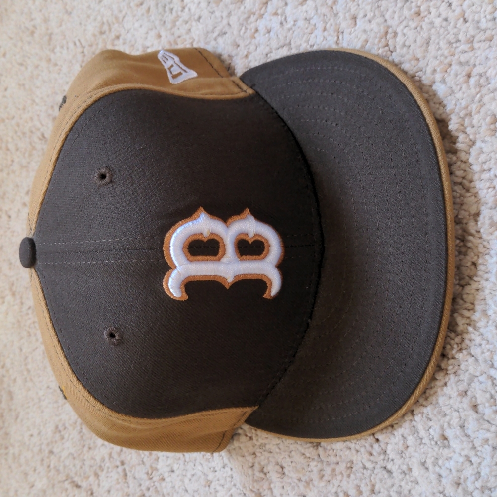 New Era Vintage Boston Red Sox Baseball Hat Size 7 1/2